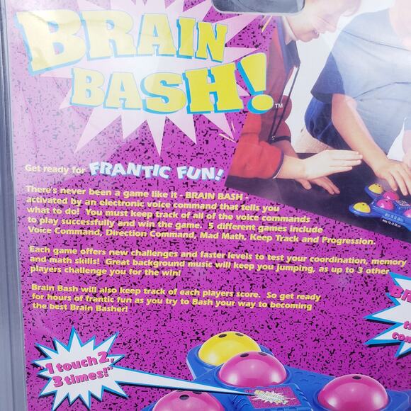 Tiger Electronics Brain Bash Voice Command Memory Game Vintage 1994 New Sealed - Picture 9 of 10
